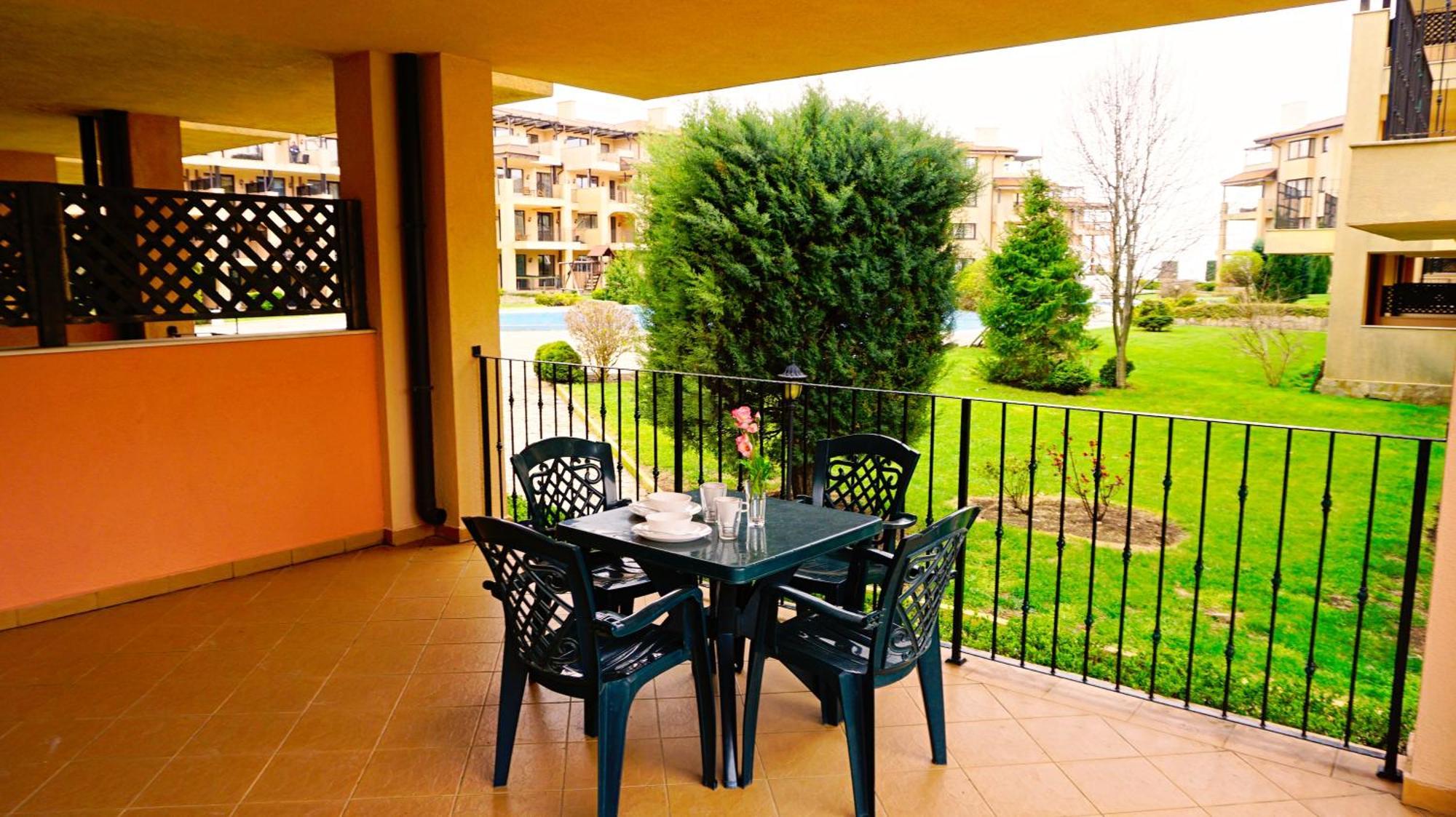 Hc Apartments Kaliakria Topola Quarto foto